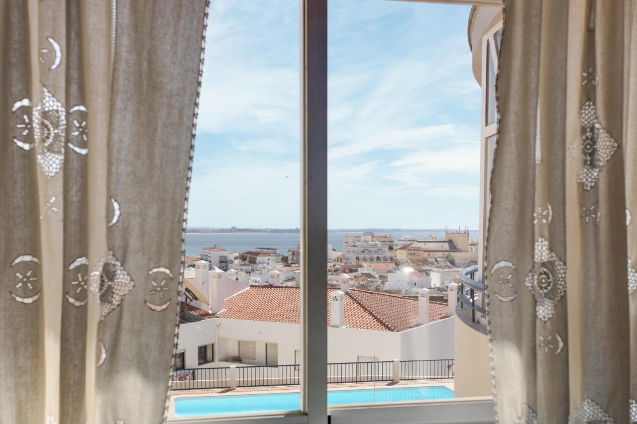 Your Secret In Apartamento